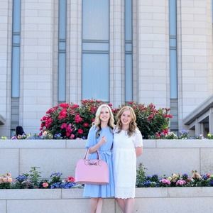 Meet your Posher, Elizabeth